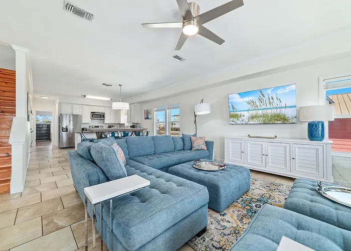 Sol Mate By Gsvr - Spacious Beachfront Retreat With Private Pool - Free Activities And Golf Holiday home *