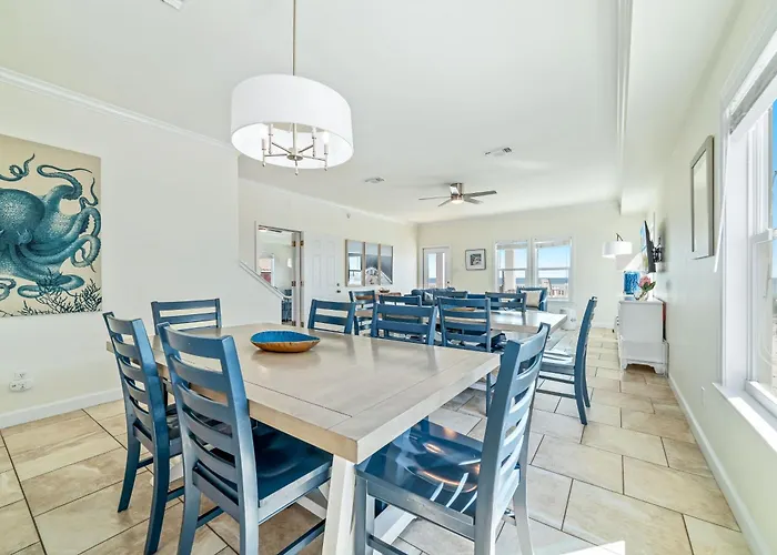 Sol Mate By Gsvr - Spacious Beachfront Retreat With Private Pool - Free Activities And Golf
