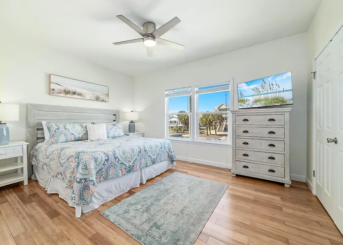 Sol Mate By Gsvr - Spacious Beachfront Retreat With Private Pool - Free Activities And Golf Holiday home *